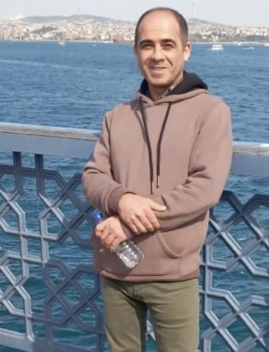 احسان ابوالحسن‌بیگی