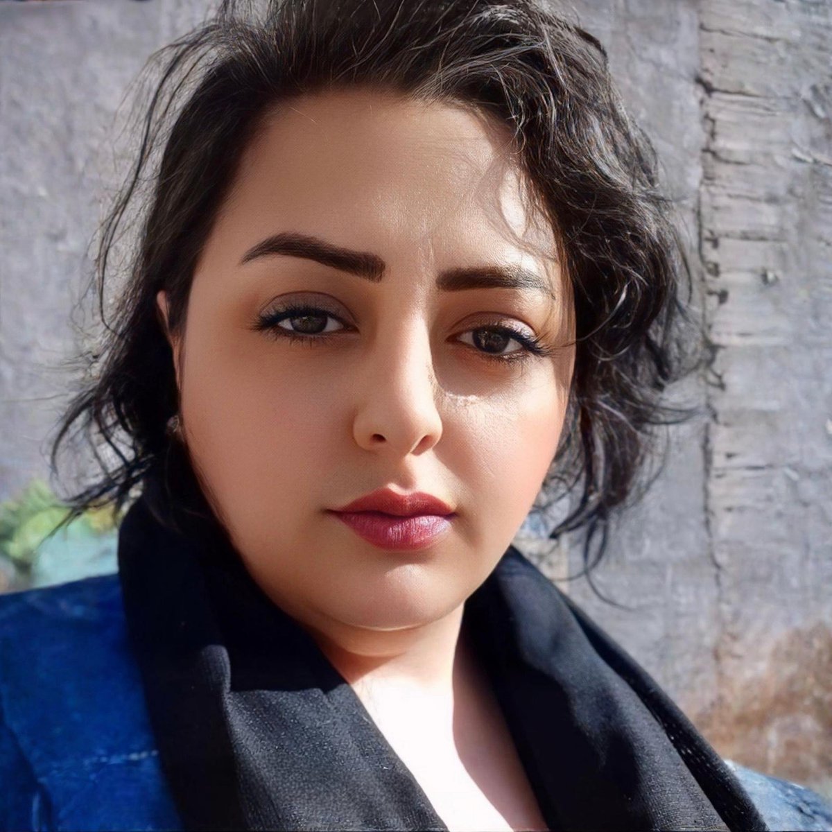 زیبا دستجردی